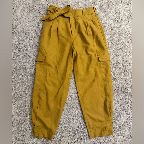 Banana Republic Cargo Pants Women size 6 Mustard Yellow High Waist Pants - Picture 1 of 10